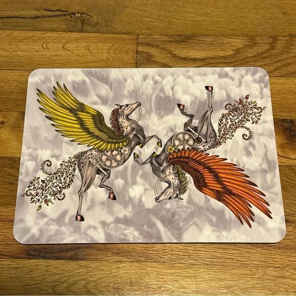 Emma j Shipley Pegasus Mythical Creature Placemats - Set of 4 England NWT - Picture 7 of 8